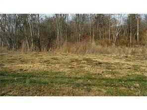 19 Mcwilliams Rd, Trafford, PA 15085