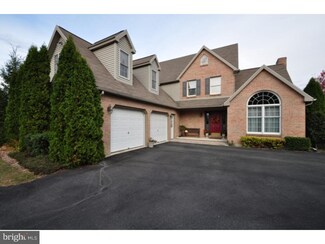 8996 Wertman Rd, Fogelsville, PA 18051