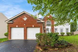 1012 Legacy Ln SW, Pataskala, OH 43062