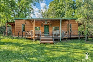 19010 W Rd, Denison, KS 66419