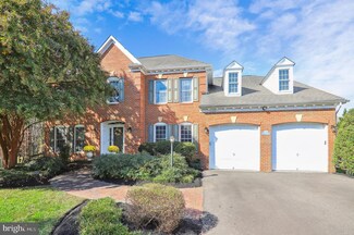 11374 Bishops Gate Ln, Laurel, MD 20723