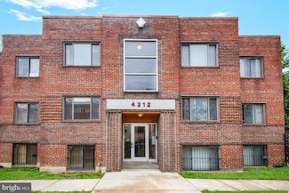 4212 Benning Rd NE Unit 5, Washington, DC 20019