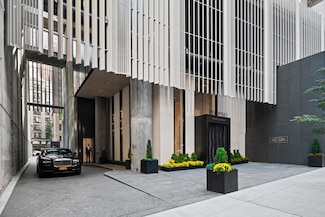 138 E 50th St Unit 41B, New York, NY 10022
