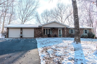 16280 Hardwood Ln, Saint Robert, MO 65584