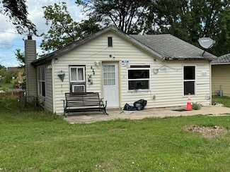 424 Central St W, Detroit Lakes, MN 56501