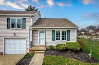 875 Amherst Ln, Brunswick, OH 44212
