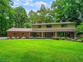 11012 Tanager Trail, Brecksville, OH 44141