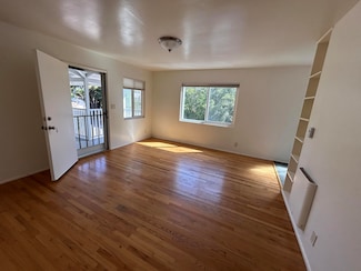 530 E Anapamu St Unit C, Santa Barbara, CA 93103