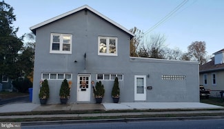 621 N Forklanding Rd Unit B, Maple Shade, NJ 08052