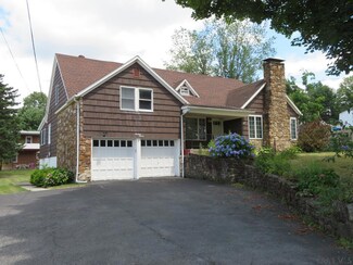 1411 Brier Ave, Johnstown, PA 15902