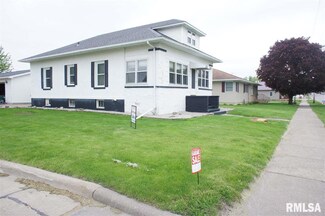 54 N Mitchell St, Preston, IA 52069