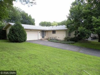 10800 Hyland Terrace, Eden Prairie, MN 55344