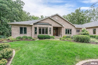 6761 Ridges Ct, Bettendorf, IA 52722