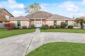 114 Grand Island St, Belle Chasse, LA 70037