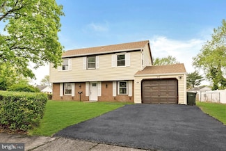 55 Barrington Ln, Willingboro, NJ 08046