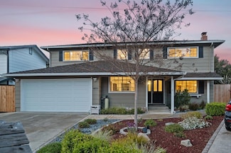 1400 Elwood Dr, Los Gatos, CA 95032