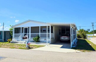 279 Lake Dr, Nokomis, FL 34275