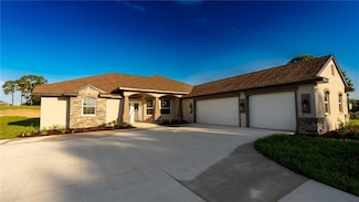 636 N Cherry Pop Dr, Inverness, FL 34453