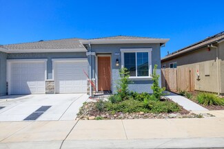 6205 Chavez Ct, Riverbank, CA 95367