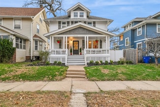 1713 7th Ave SE, Cedar Rapids, IA 52403