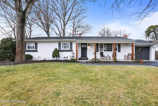 1866 Greenwood Rd, Toms River, NJ 08753