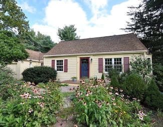 304 Harwood Ave, Littleton, MA 01460