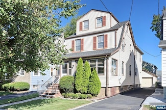 9 New York Ave, Bergenfield, NJ 07621