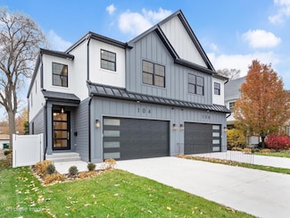 104 Evergreen Ave, Elmhurst, IL 60126