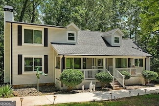 8804 Willow Creek Ct, Douglasville, GA 30135