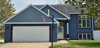 602 Cortland Ln SW, Rochester, MN 55902