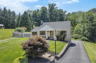 3126 Aniray Cir, Bethel Park, PA 15102
