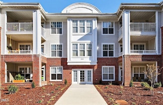 235 Eyam Hall Ln, Apex, NC 27502