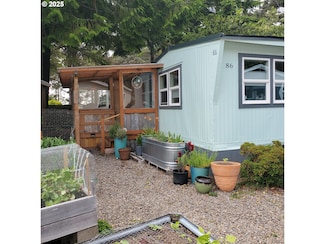 4875 N Highway 101 Unit 86, Depoe Bay, OR 97341
