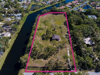 9554 90th Ave, Seminole, FL 33777
