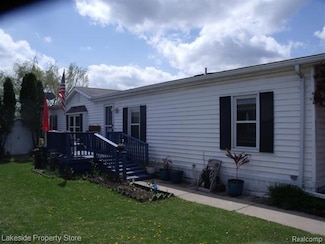 48606 Lakeview Cir, Shelby Township, MI 48317