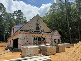 854 Ski Spray Point, Opelika, AL 36804