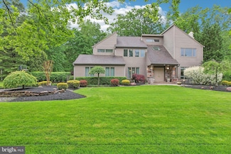 16 Victoria Place, Princeton Junction, NJ 08550