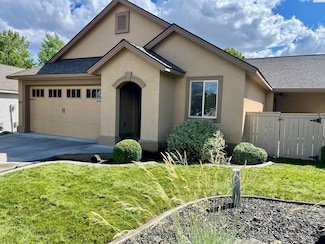 2619 Eagle Watch Loop, Richland, WA 99352