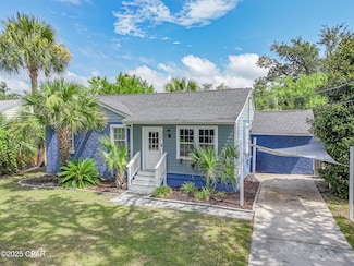 605 E 2nd Place, Panama City, FL 32401