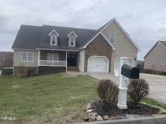 948 Walkers Bend Rd, Johnson City, TN 37615