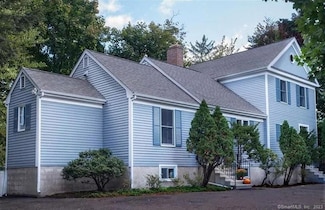 164 New Norwalk Rd, New Canaan, CT 06840