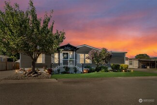158 Grand Fir Dr, Enumclaw, WA 98022