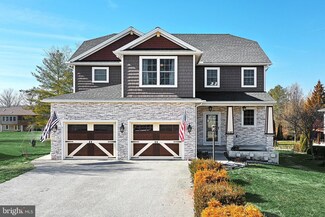 846 Hancock Dr, Gettysburg, PA 17325