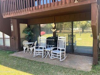107 Molokai Village Unit B, Diamondhead, MS 39525