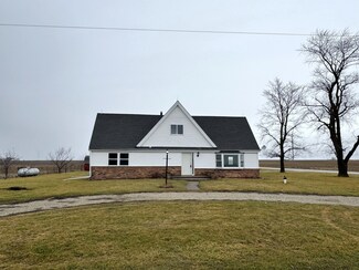 2301 County Road 2600 E, Ogden, IL 61859