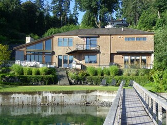 65 Bella Dr, Fox Island, WA 98333