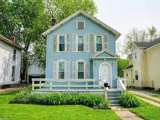 1026 Wall St, Port Huron, MI 48060