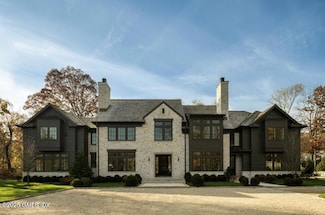 34 Turner Dr, Greenwich, CT 06831