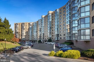 3310 N Leisure World Blvd Unit 61006, Silver Spring, MD 20906