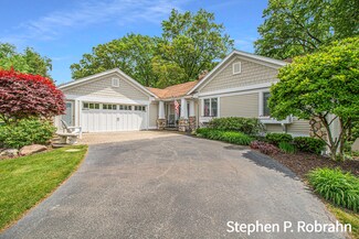 2596 Northboro Ct NE, Grand Rapids, MI 49525